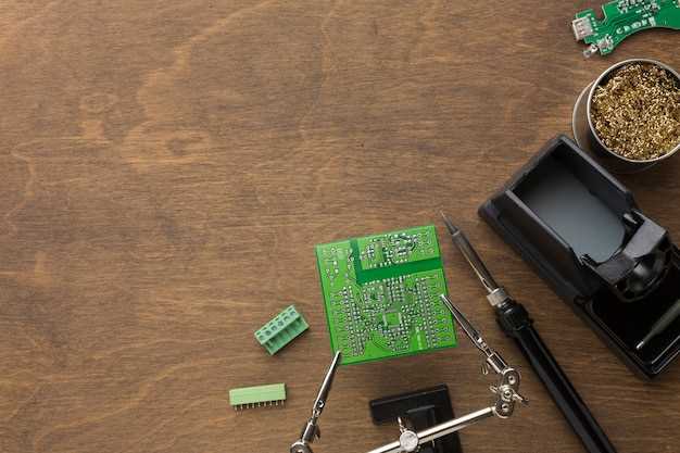 Первые анонсы и разработка архитектуры Intel 80486